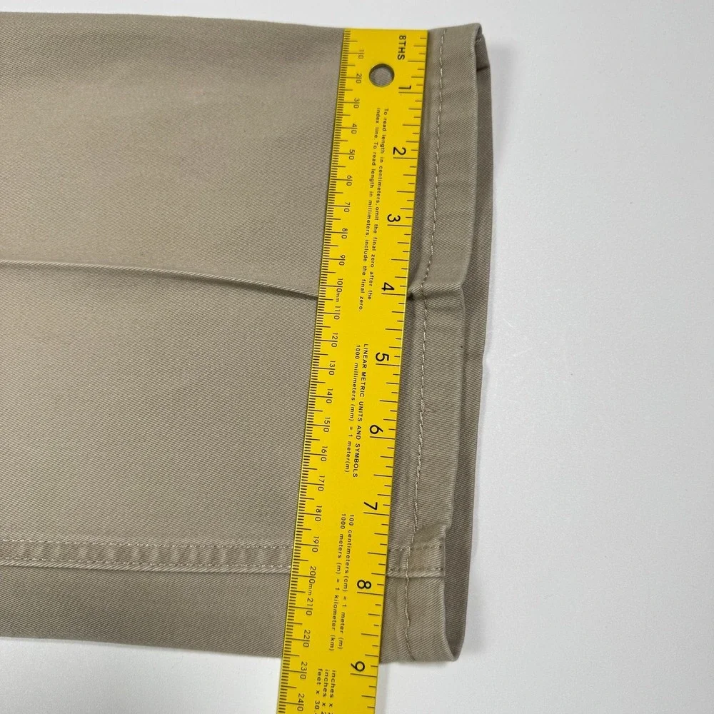 Levi's 541 Athletic Taper Khaki Pants Mens 46x34 Measures 46x32 Stretch Big Tall